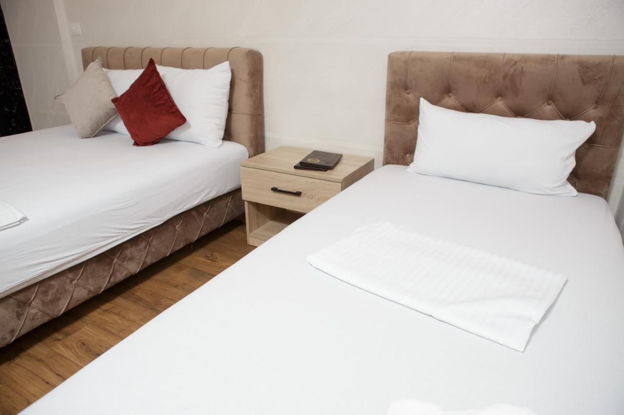 B H B Apartmani Novi Pazar Buitenkant foto
